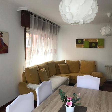 או גרובה Apartamento Xacobe Grove, 120 Metros Totalmente Equipado, Luminoso, Centrico Y Con Plaza De Garaje מראה חיצוני תמונה